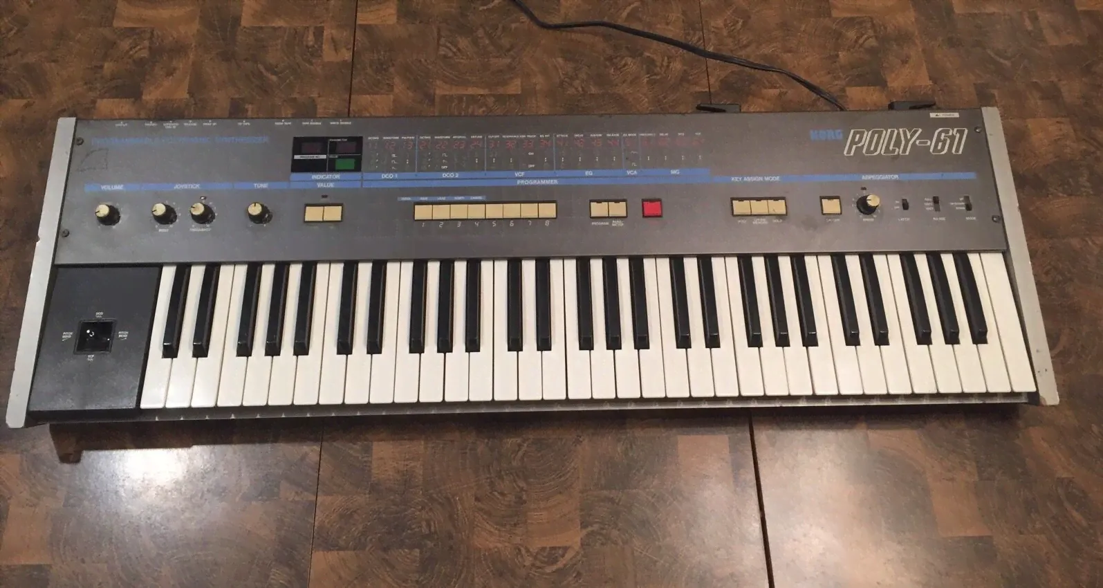 Korg Poly 61 Analog Vintage Synthesizer-0