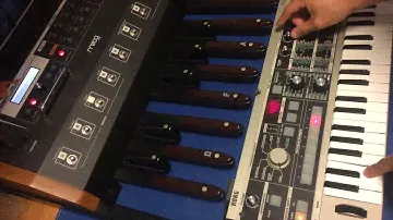 MOOG TAURUS 3 vs microKORG -Emulation of base pedal with microKORG.