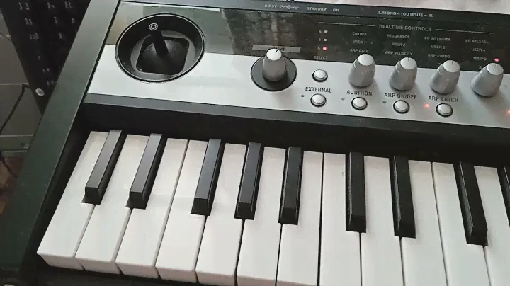 Korg microSTATION Video Manua