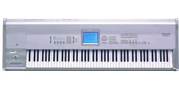 KORG TRITON STUDIO 88 PIANO SOUND 2005
