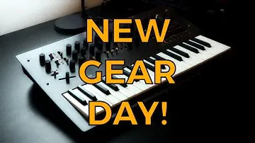 New Gear Day! Korg Minilogue PG