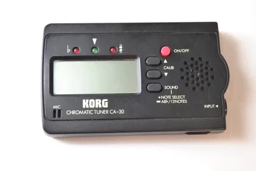 KORG CHROMATIC TUNER CA-30
