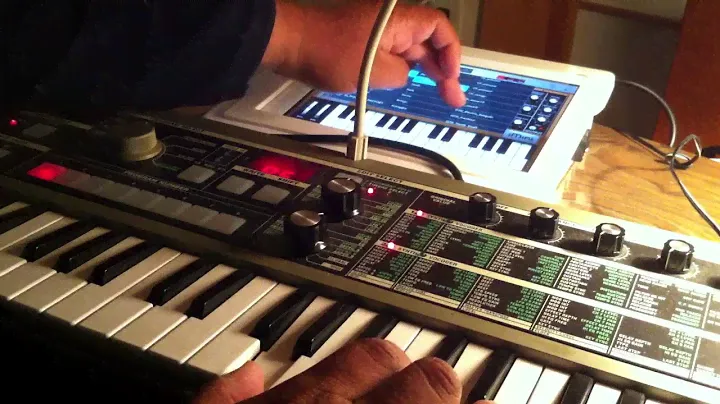 iMini+Micro KORG=MiniMoog?