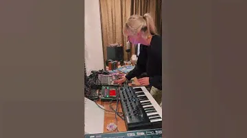 I just love the Electribe 💙🥹 #electribe #korg #synthesizers #musicjam #hiphop #musicstudio