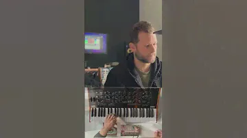 Sample of last week’s “Gettin’ Korg-y” jam with the Prologue and Volca Bass.