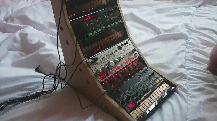 Volca rack bundle (Bass, Beats, Keys, FM) demo for sale