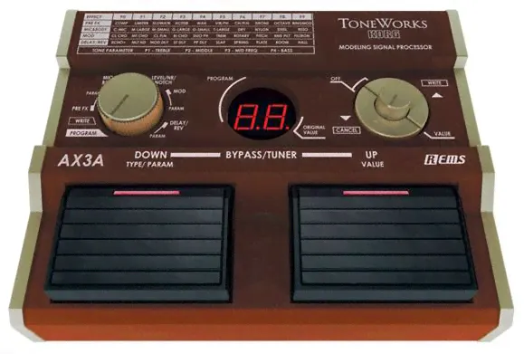 ГИТАРНЫЙ ПРОЦЕССОР KORG AX3A