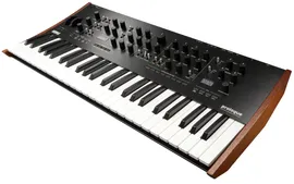 KORG PROLOGUE-8 программируемый 8-голосный аналоговый синтезатор, 49 клавиш