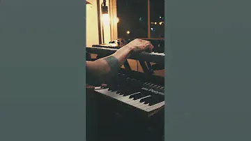 1981 Korg Polysix meets Korg Prologue - No talking #synth #musicproducer