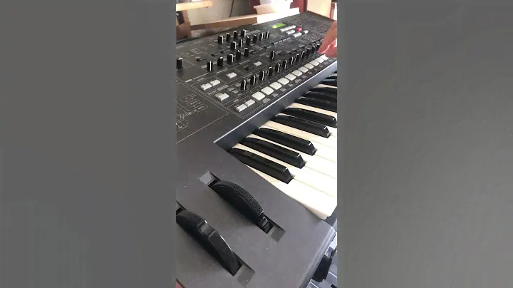 KORG ms2000b PWM LFO virtual analog synthesizer