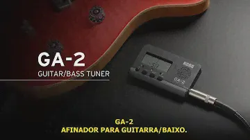 KORG® GA-2 - Afinador portátil compacto para guitarra e baixo.
