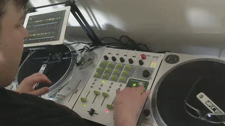 Korg KM-402 & Traktor DJ