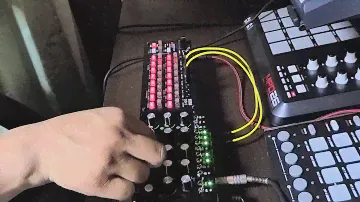 REON - Driftbox R Limited Analog Synthesizer & KORG SQ-1 Step Sequencer