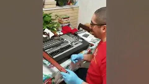 Replacing the hard drive on the Korg D3200