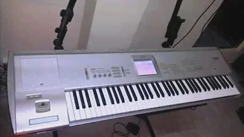 Korg Triton Studio Internal Demo 01