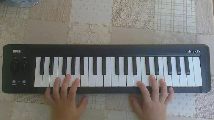 KORG MICROKEY-37 MKII Unboxing and First Look