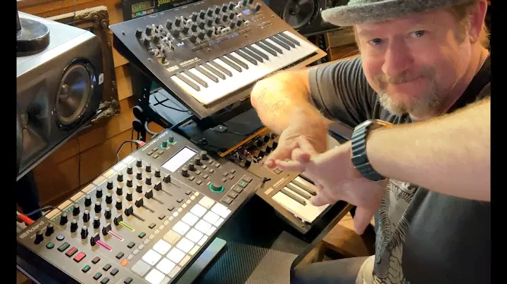 Roland MC-707, Roland TR-8s, Korg Minilogue XD and Korg Monologue Live Dawless Jam! - FIRST EVER!
