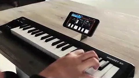 MICROKEY 2 AIR 25 37 49 61 key Bluetooth wireless portable MIDI keyboard