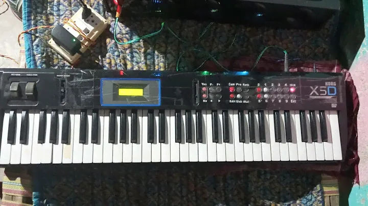 KORG X5D MUSC SYNTHESIZER