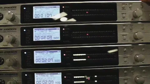 AES2008 KORG MR-2000S