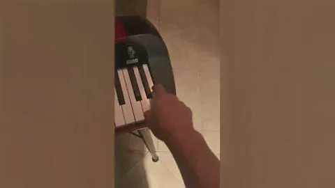 korg sv1 ultima tecla