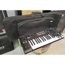 Korg R3 аналого-моделирующий синтезатор/вокодер USED