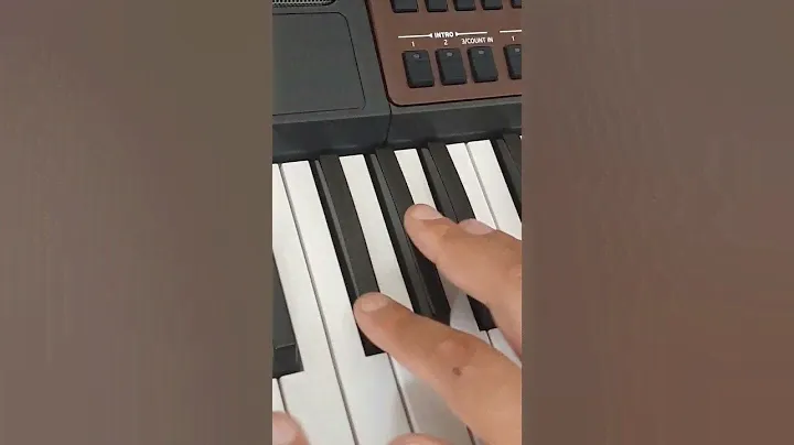 Korg pa 700 - BOSH DR 550 Original