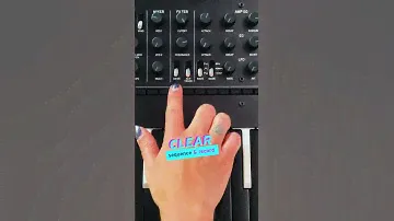 This is a synth-fully delicious pairing we can all get behind: KORG Minilogue xd & volca sample2