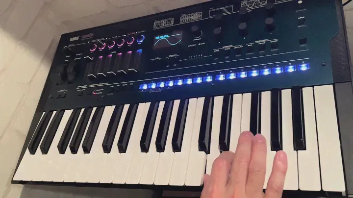 ドラゴンクエストIII  / 村 をKORG opsixで弾いてみた